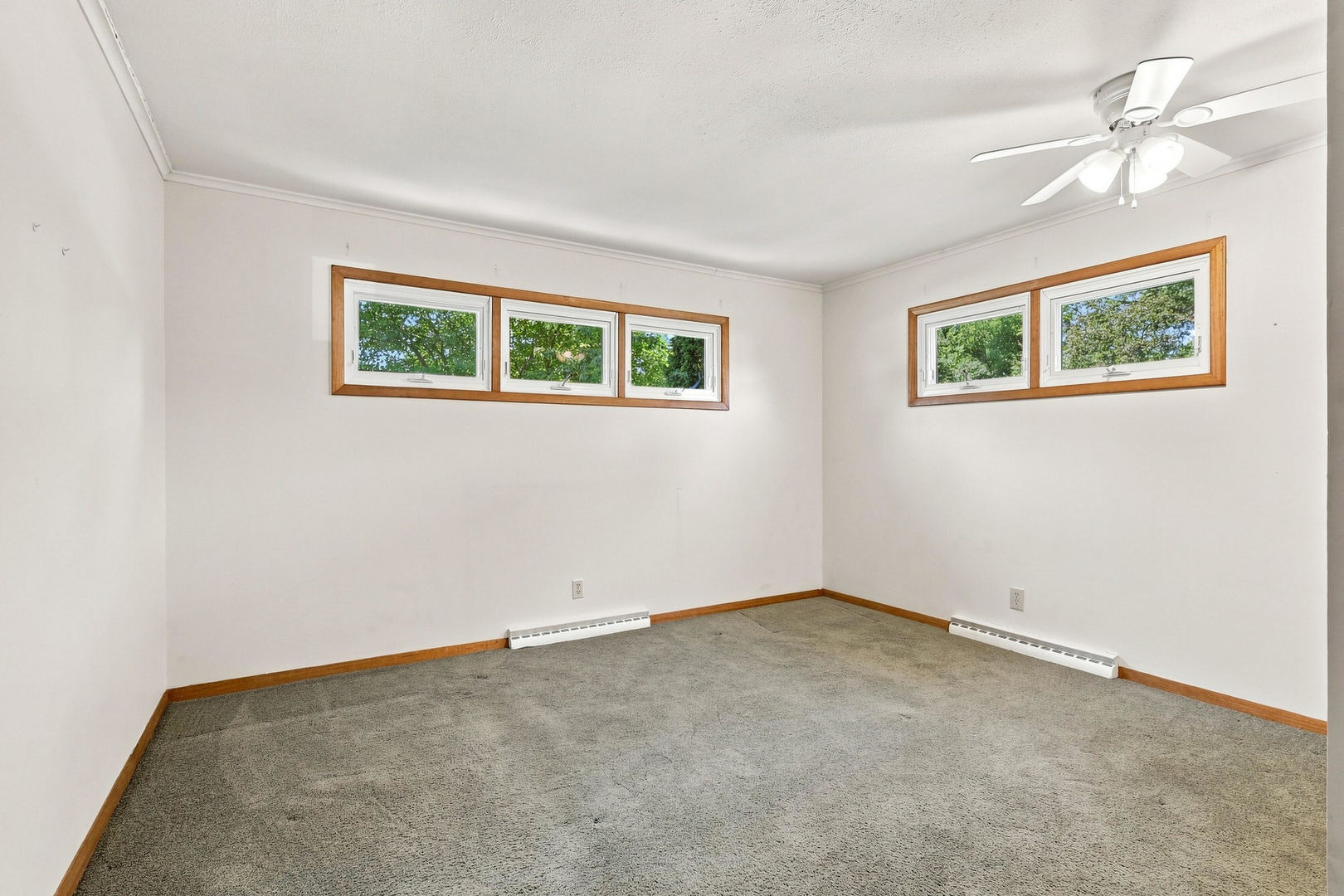 406 W Price Street Property Photo 23