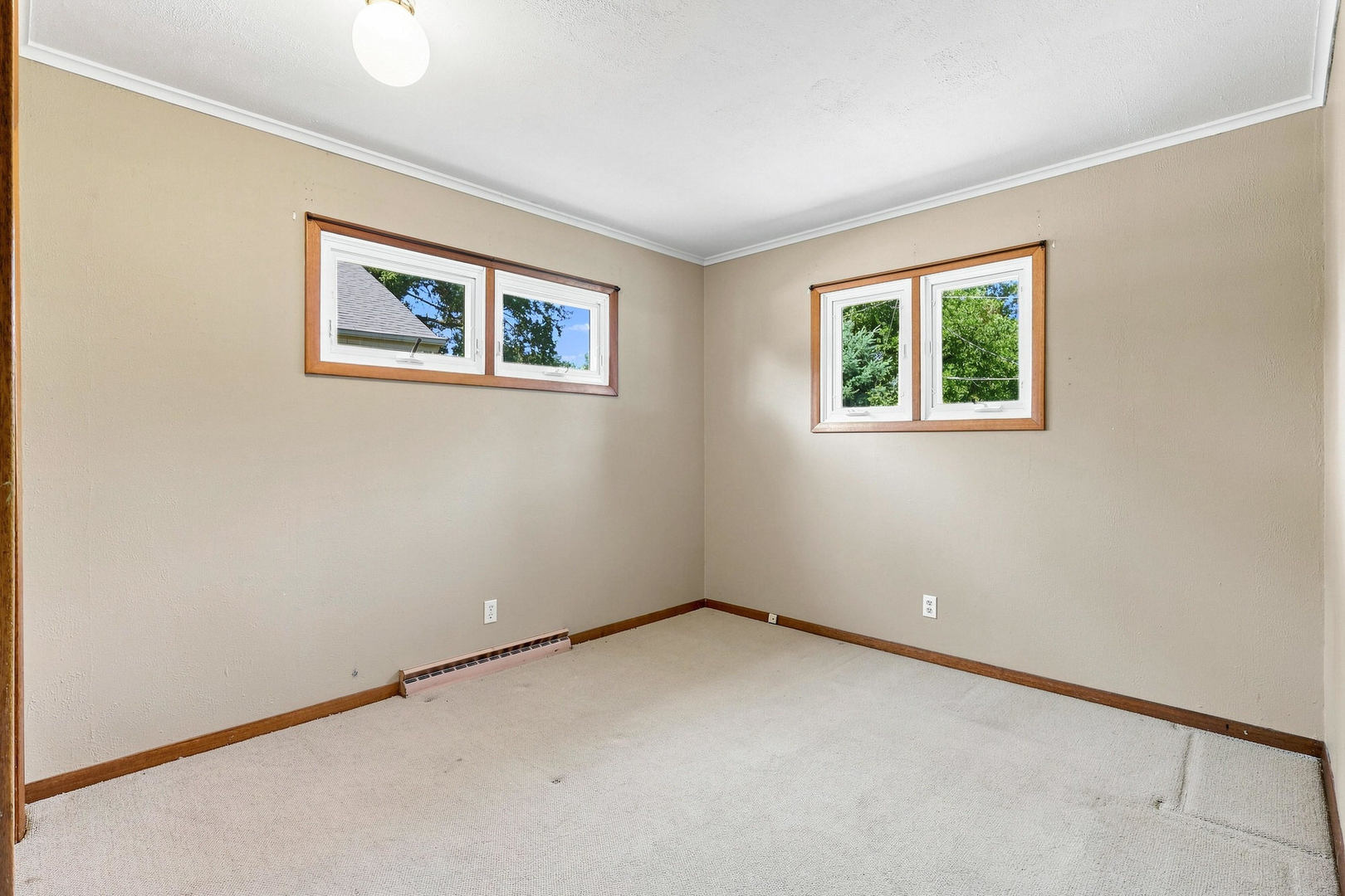 406 W Price Street Property Photo 25