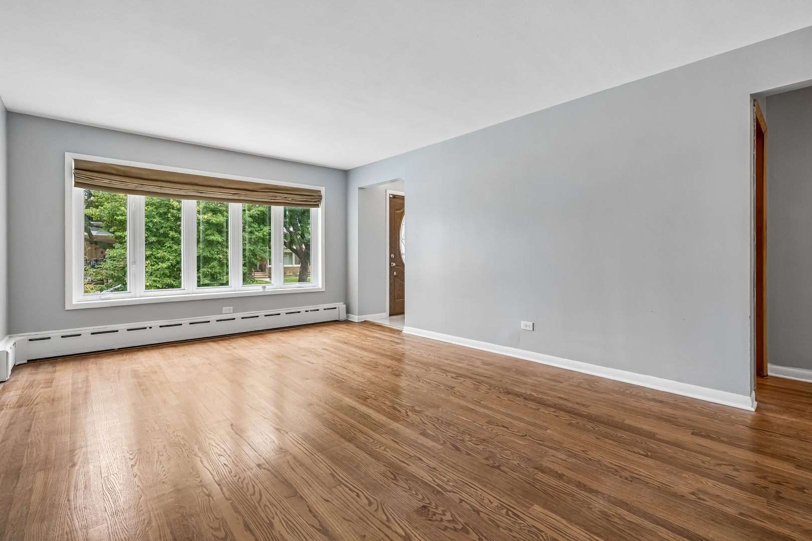 4916 N Rutherford Avenue Property Photo 4