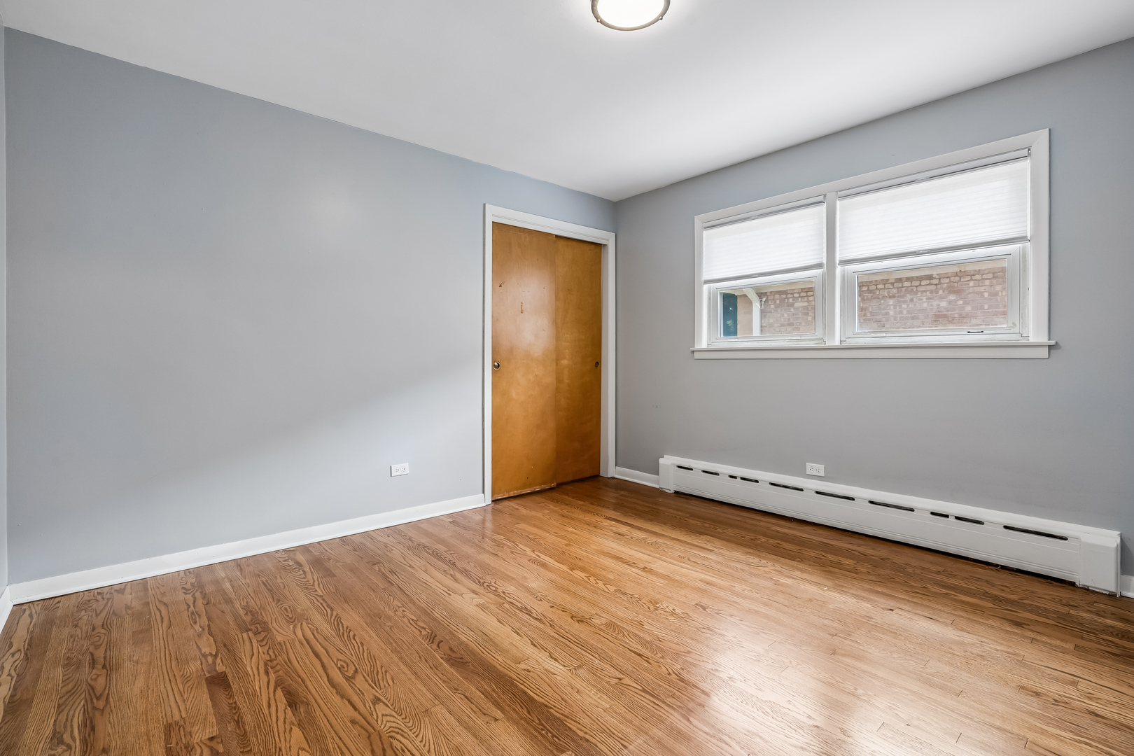 4916 N Rutherford Avenue Property Photo 5