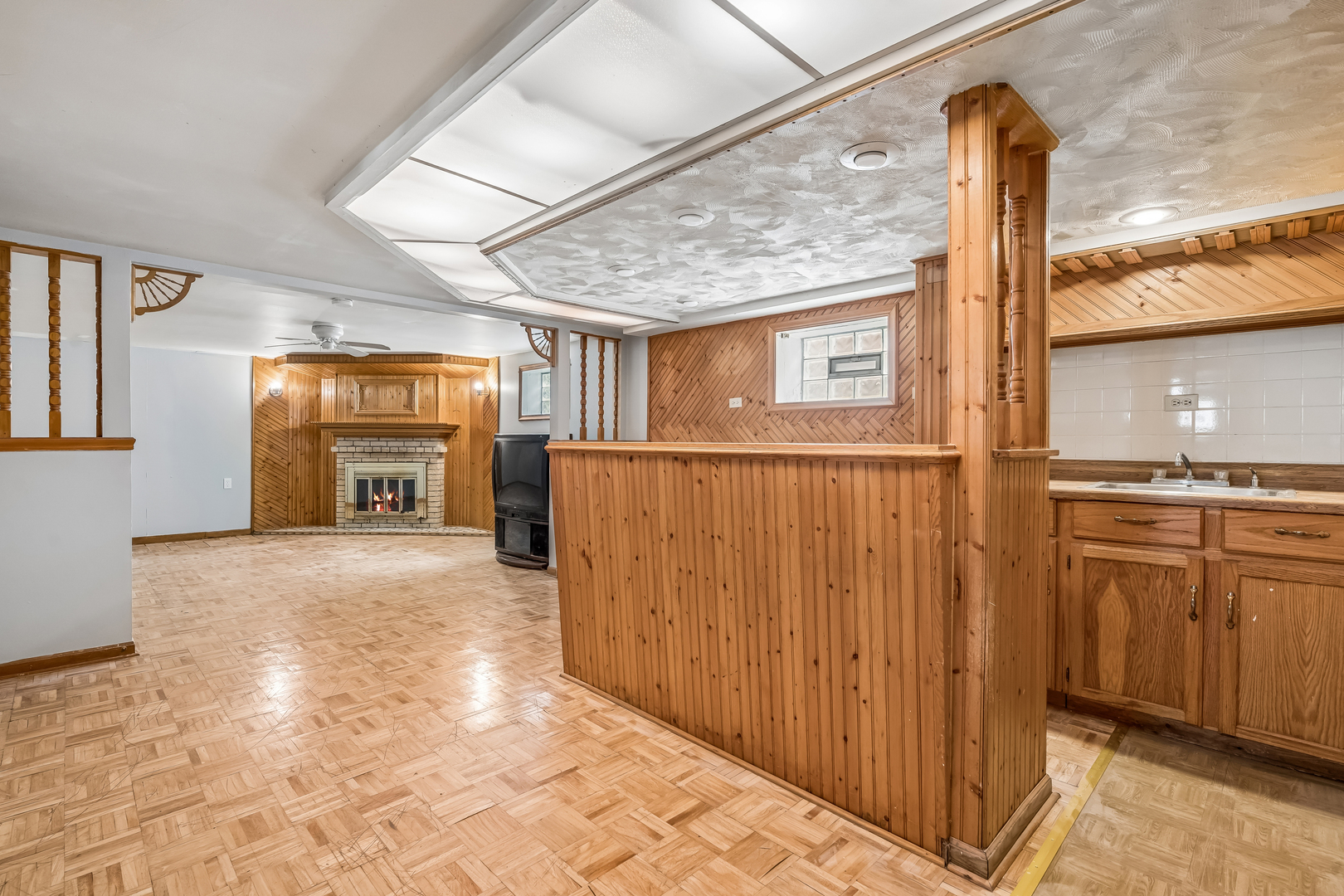4916 N Rutherford Avenue Property Photo 14