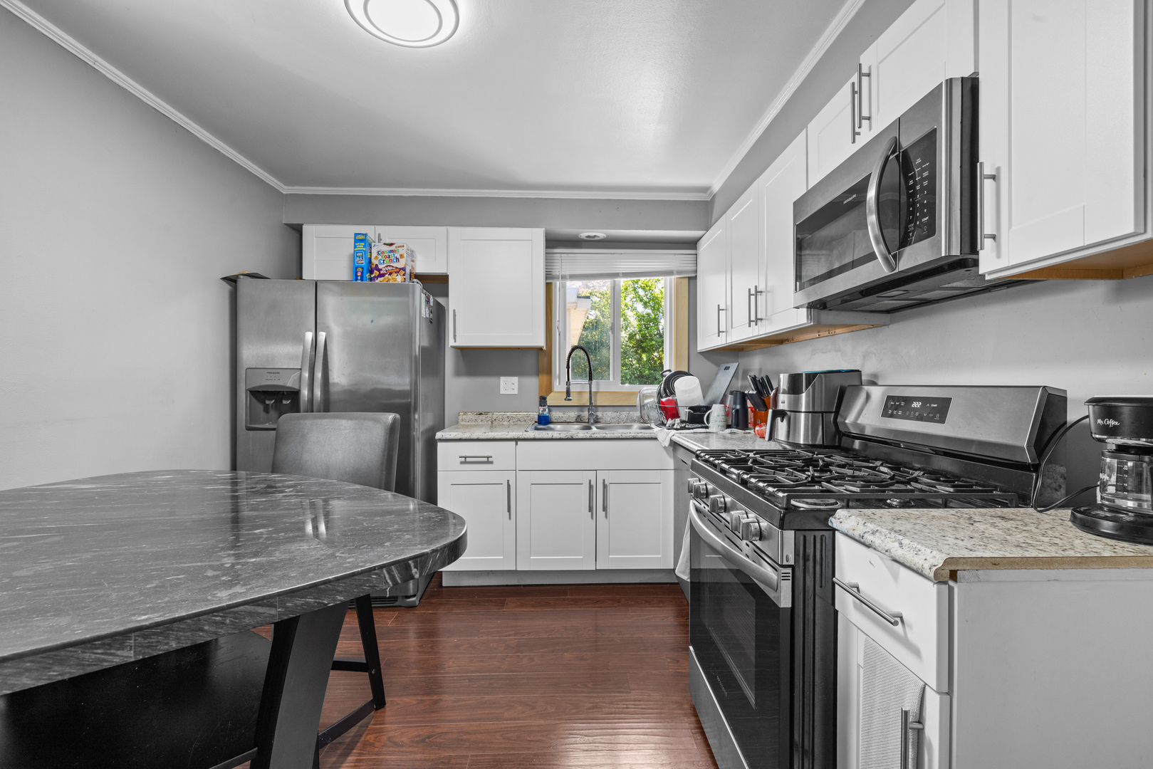454 Indianwood Boulevard Property Photo 8