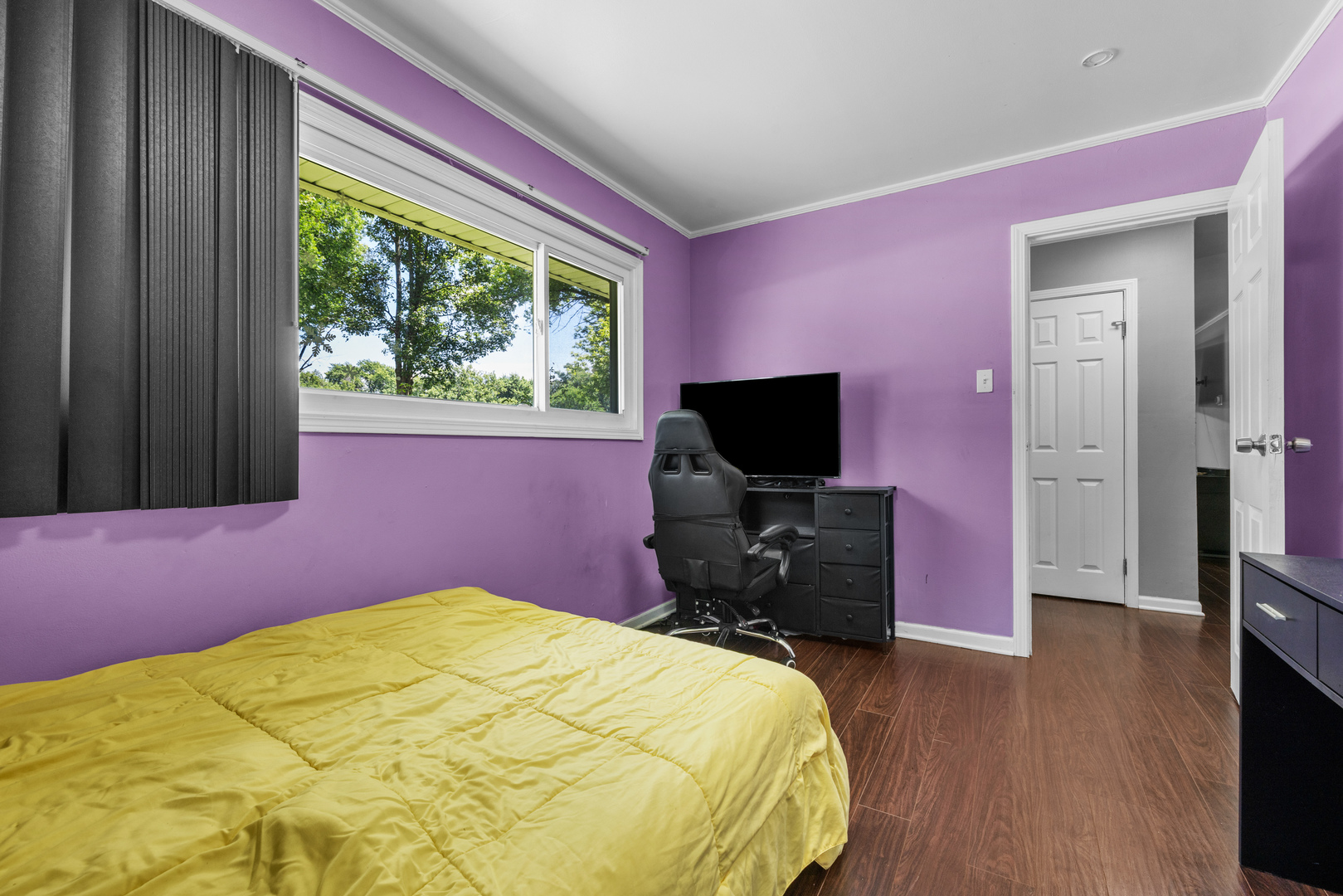 454 Indianwood Boulevard Property Photo 17