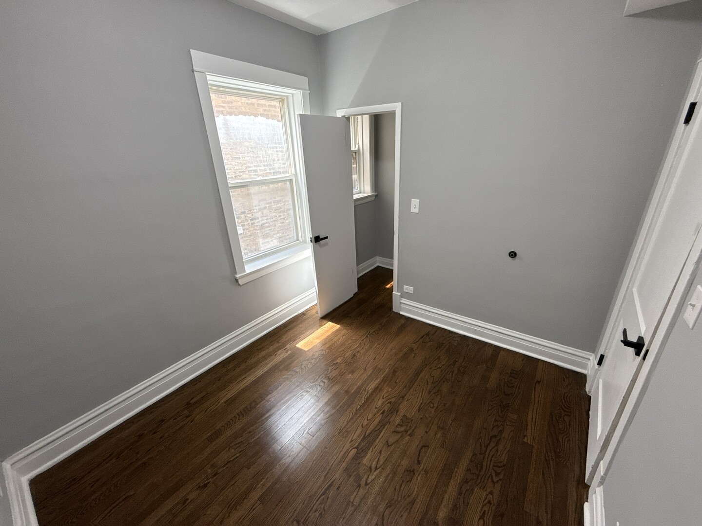 2552 N Austin Avenue 1 Property Photo 13