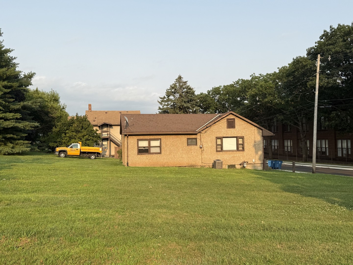 311 6th Street Property Photo 10