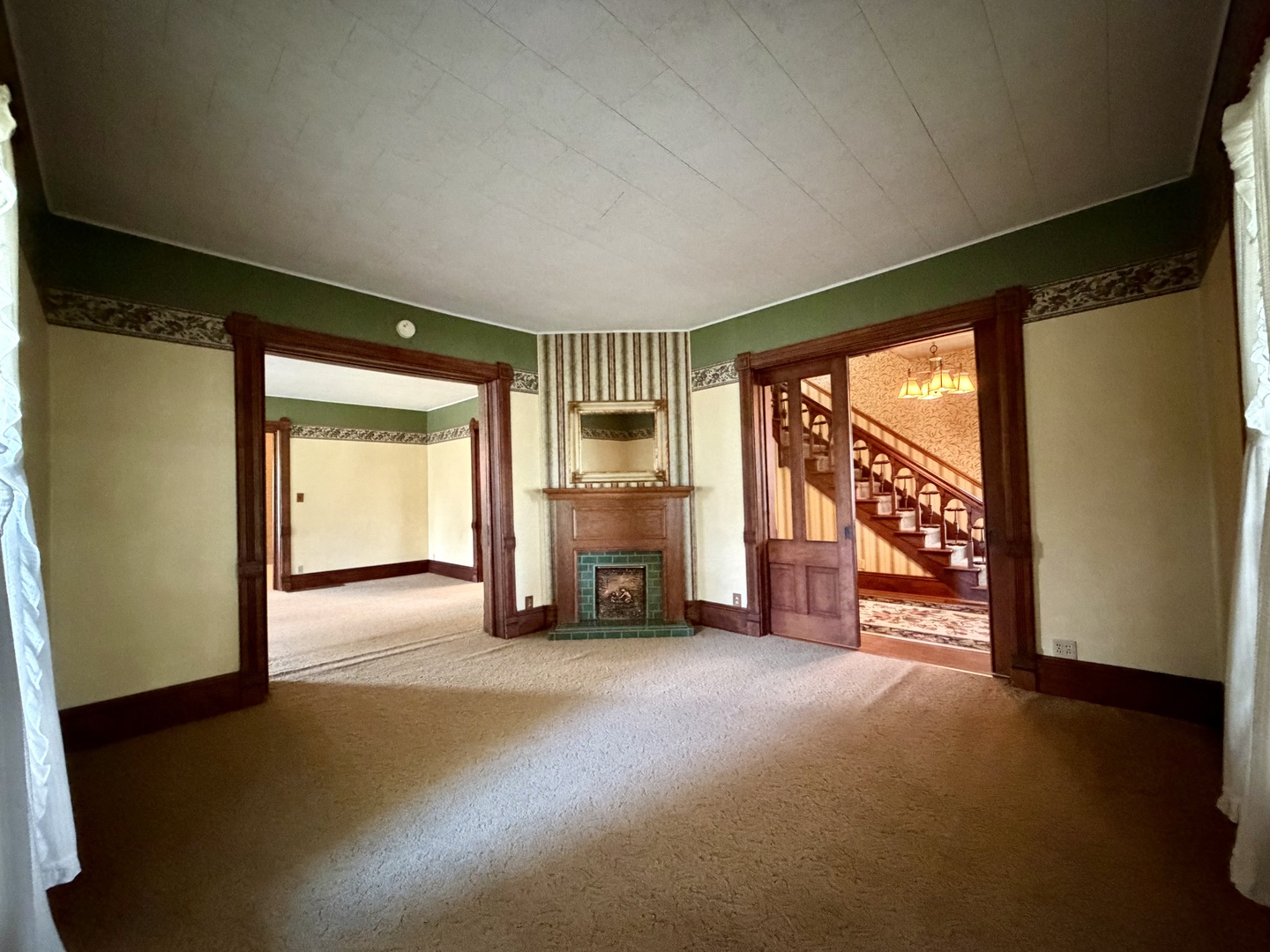 403 S Johnston Street Property Photo 6