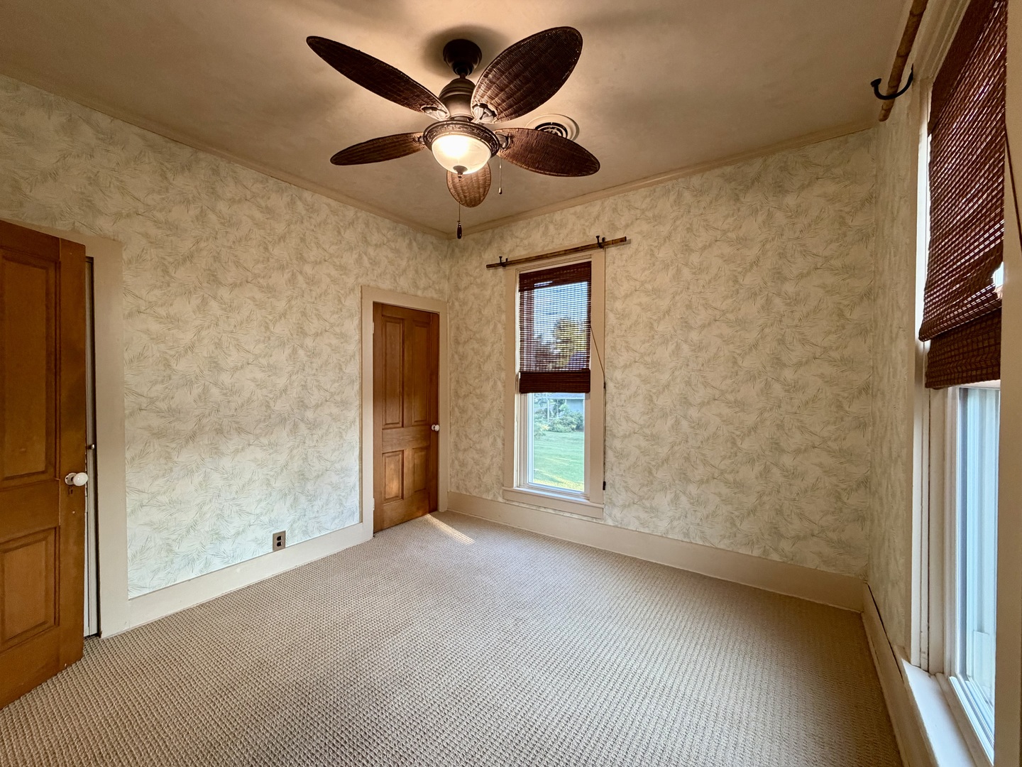 403 S Johnston Street Property Photo 29
