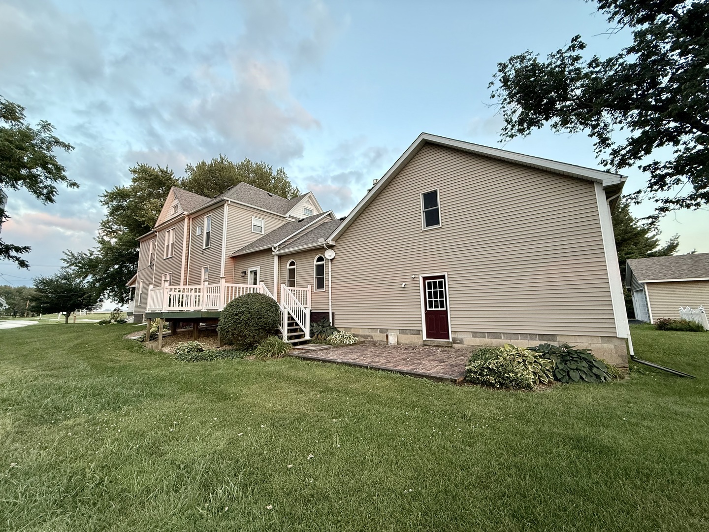 403 S Johnston Street Property Photo 40