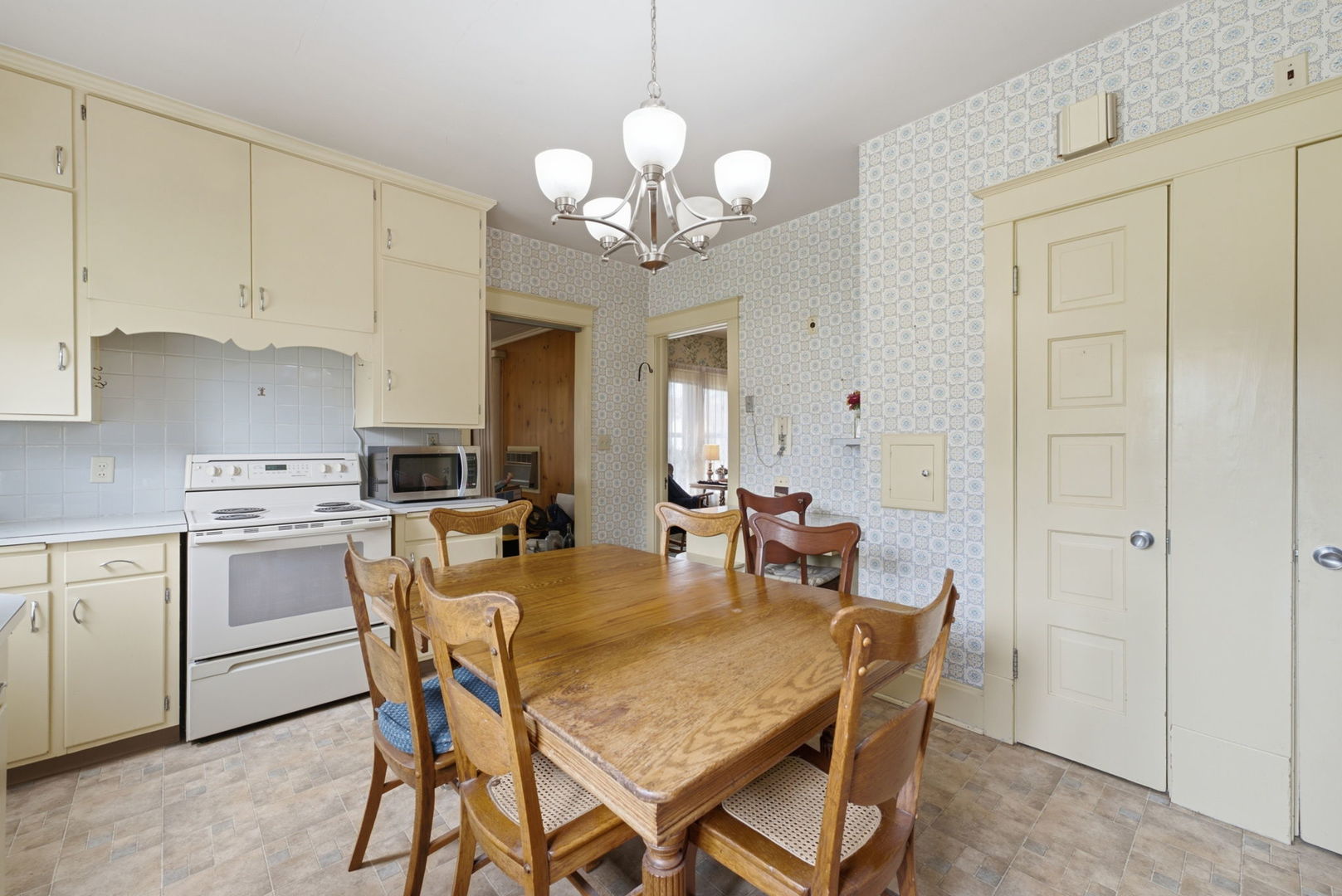 1854 27th Street Property Photo 14