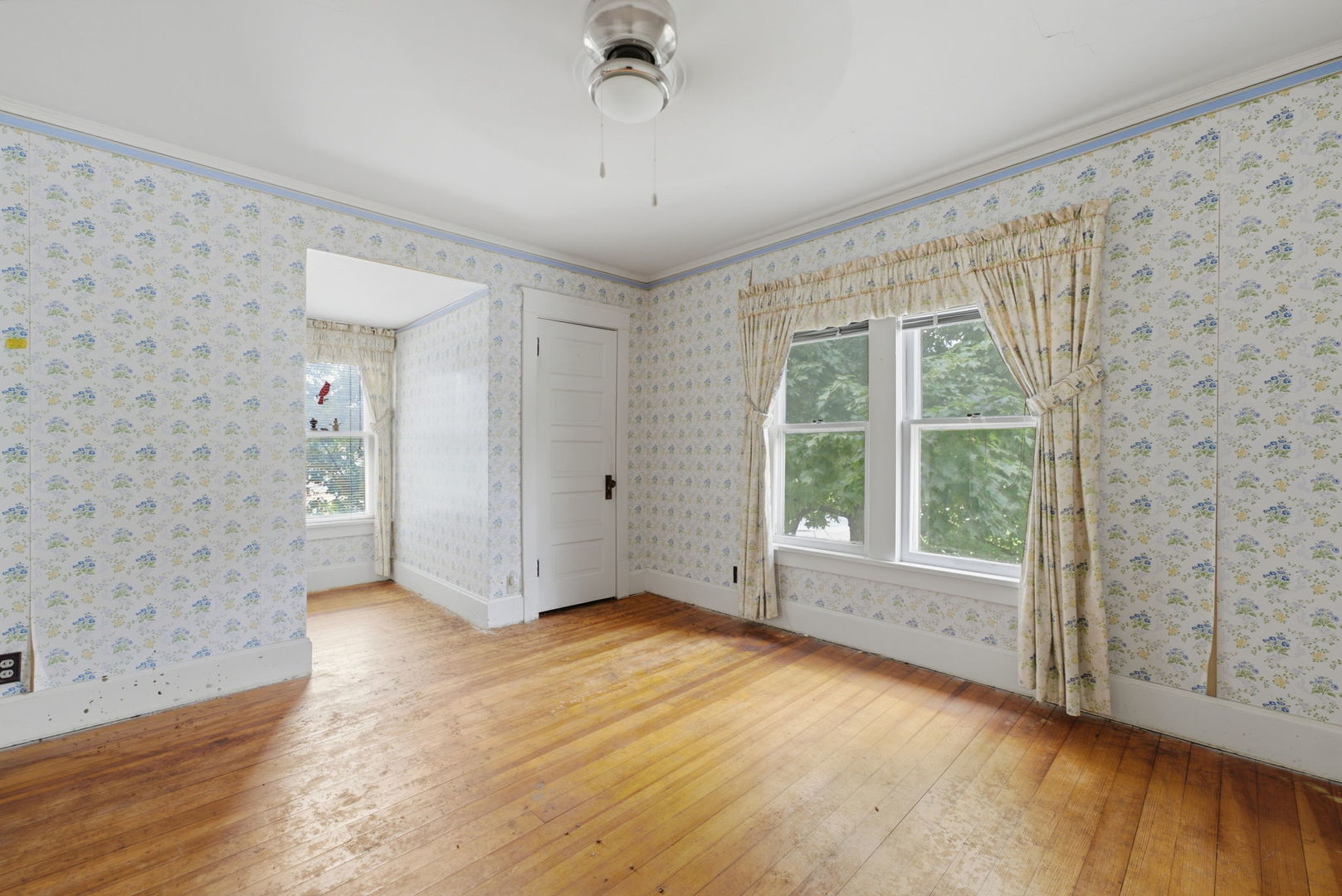 1854 27th Street Property Photo 27