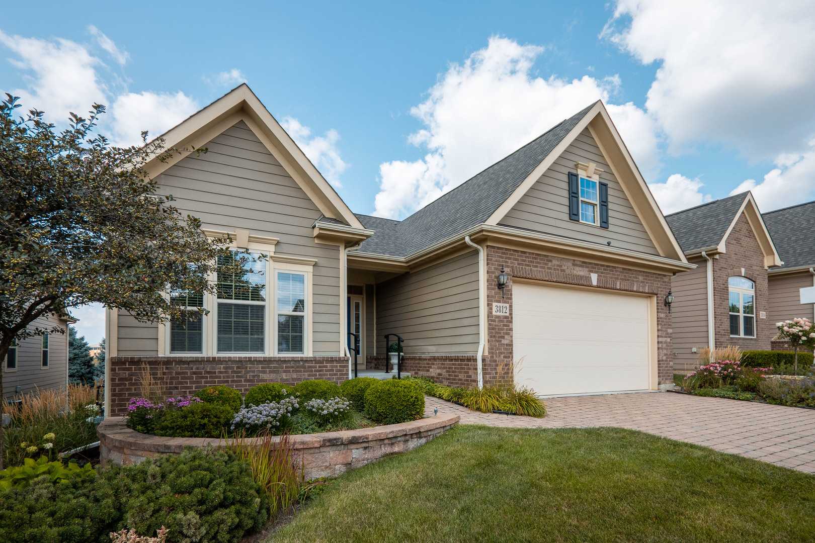 3812 Ridge Pointe Drive Property Photo 1