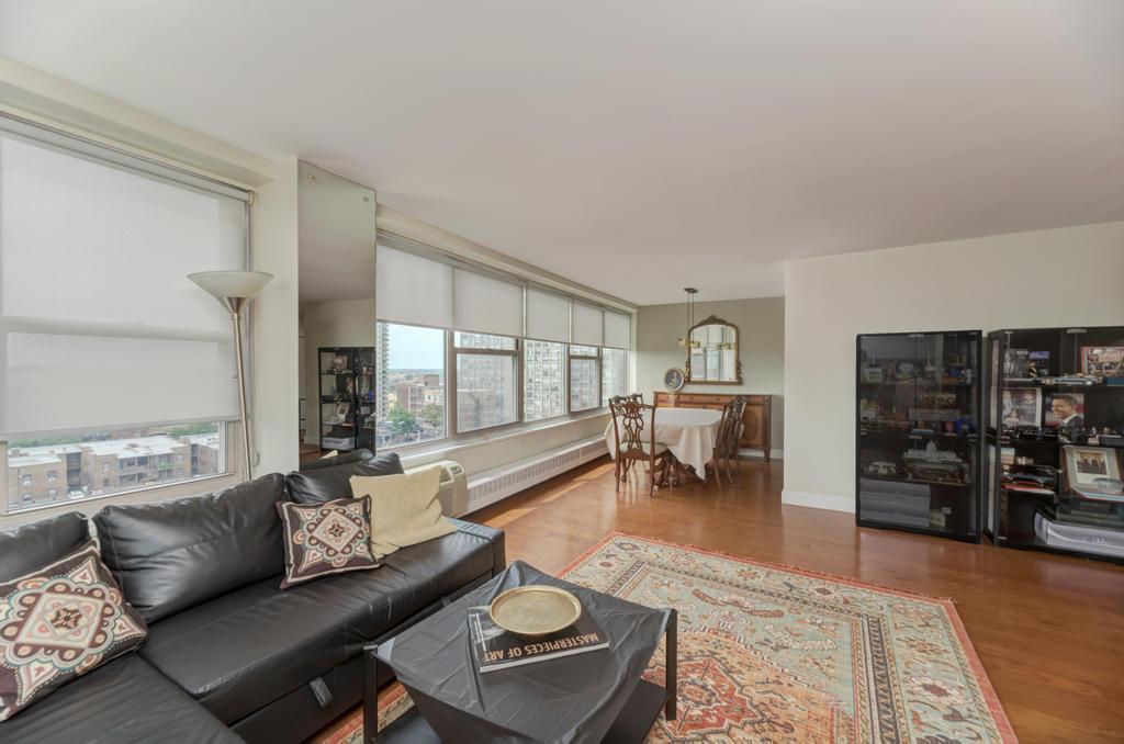 3900 N Lake Shore Drive 12e Property Photo 12