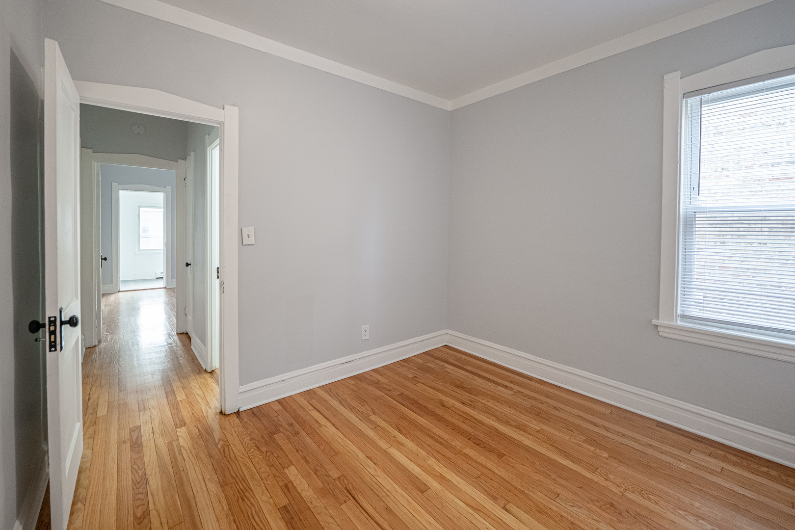 1640 N Linder Avenue 2 Property Photo 15
