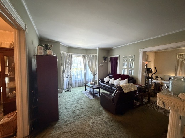 1630 E State Street Property Photo 6