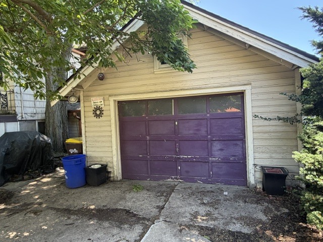 1630 E State Street Property Photo 15