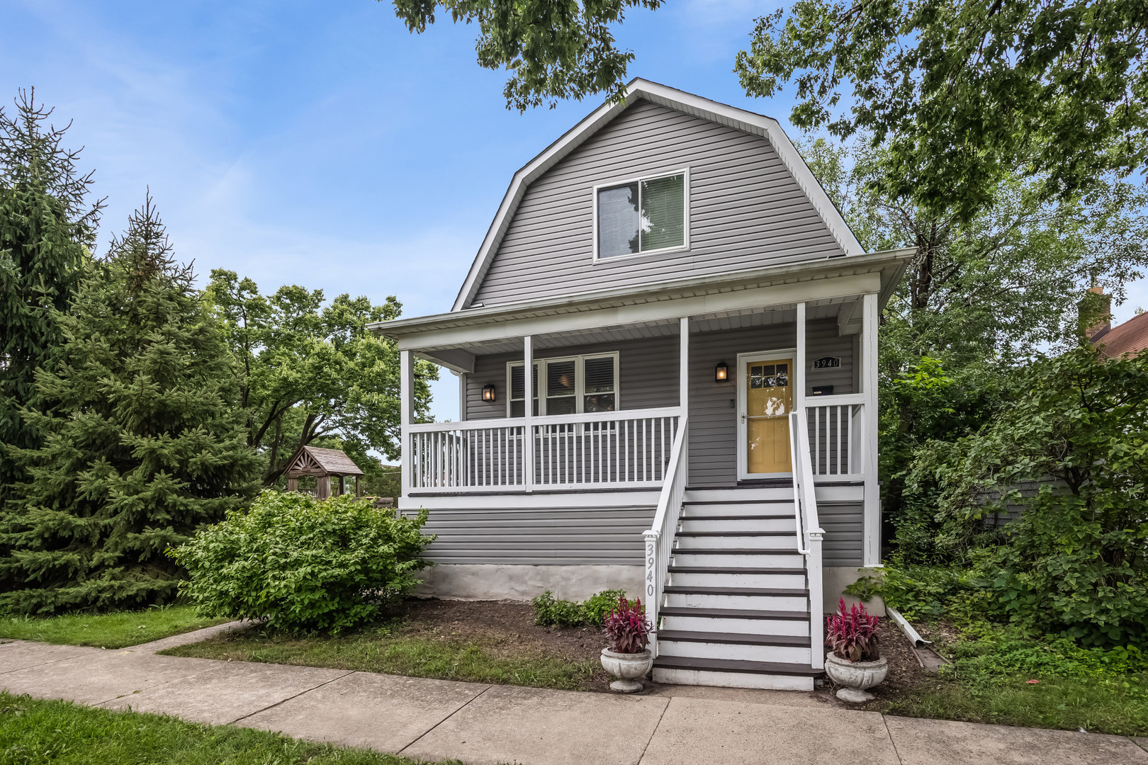 3940 Sunnyside Avenue Property Photo 1