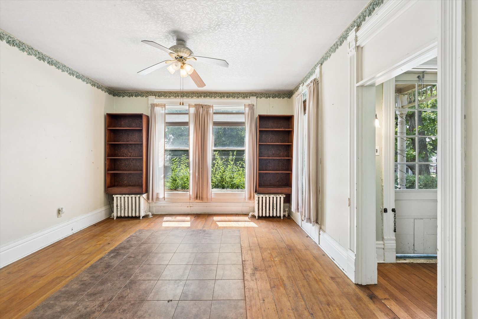 815 12th Avenue Property Photo 11