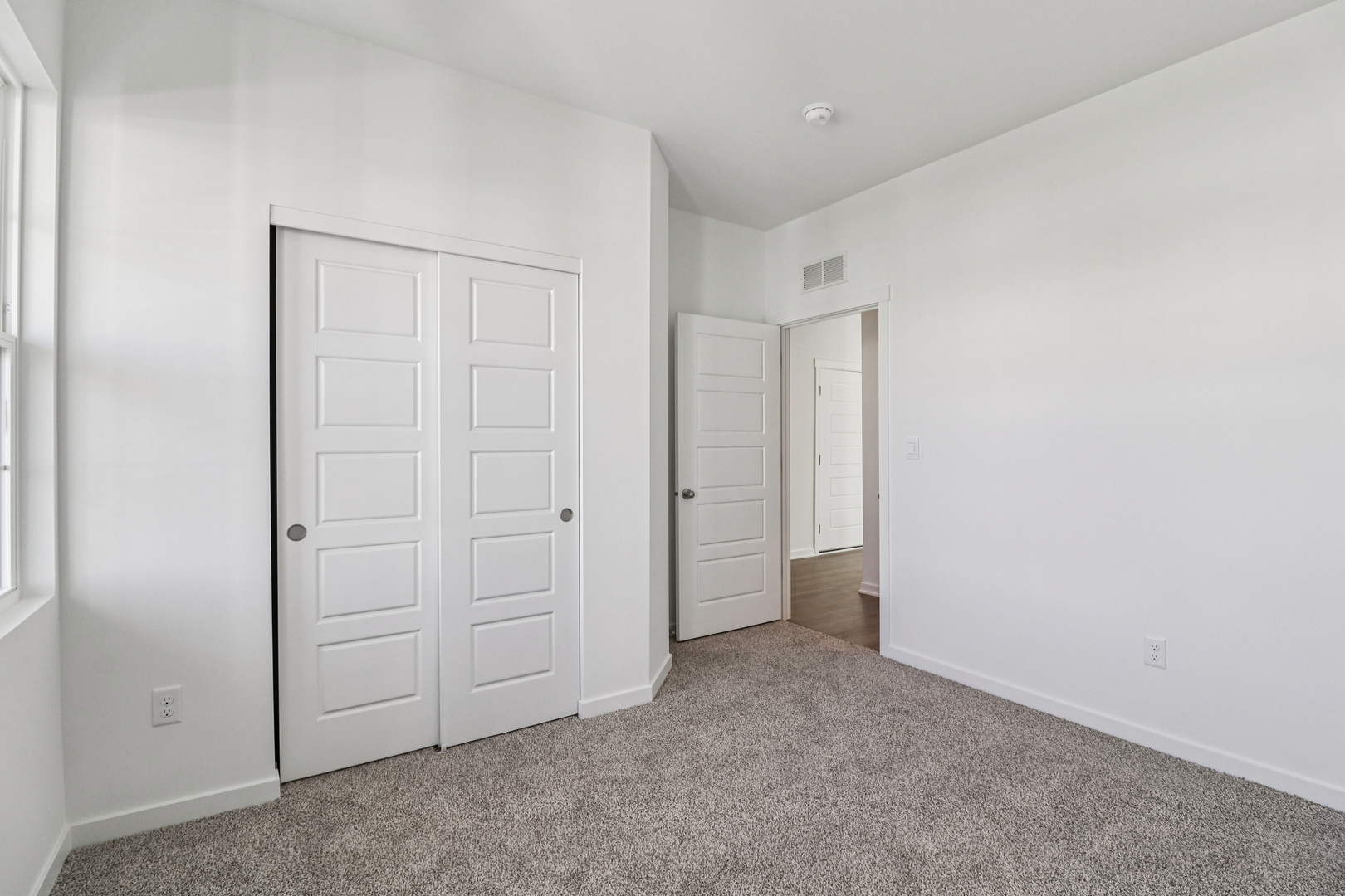 6284 Redwood Trail Property Photo 19