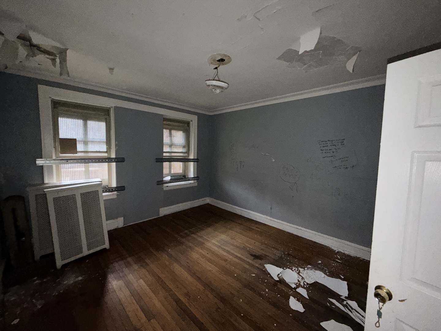 6751 S Chappel Avenue Property Photo 9