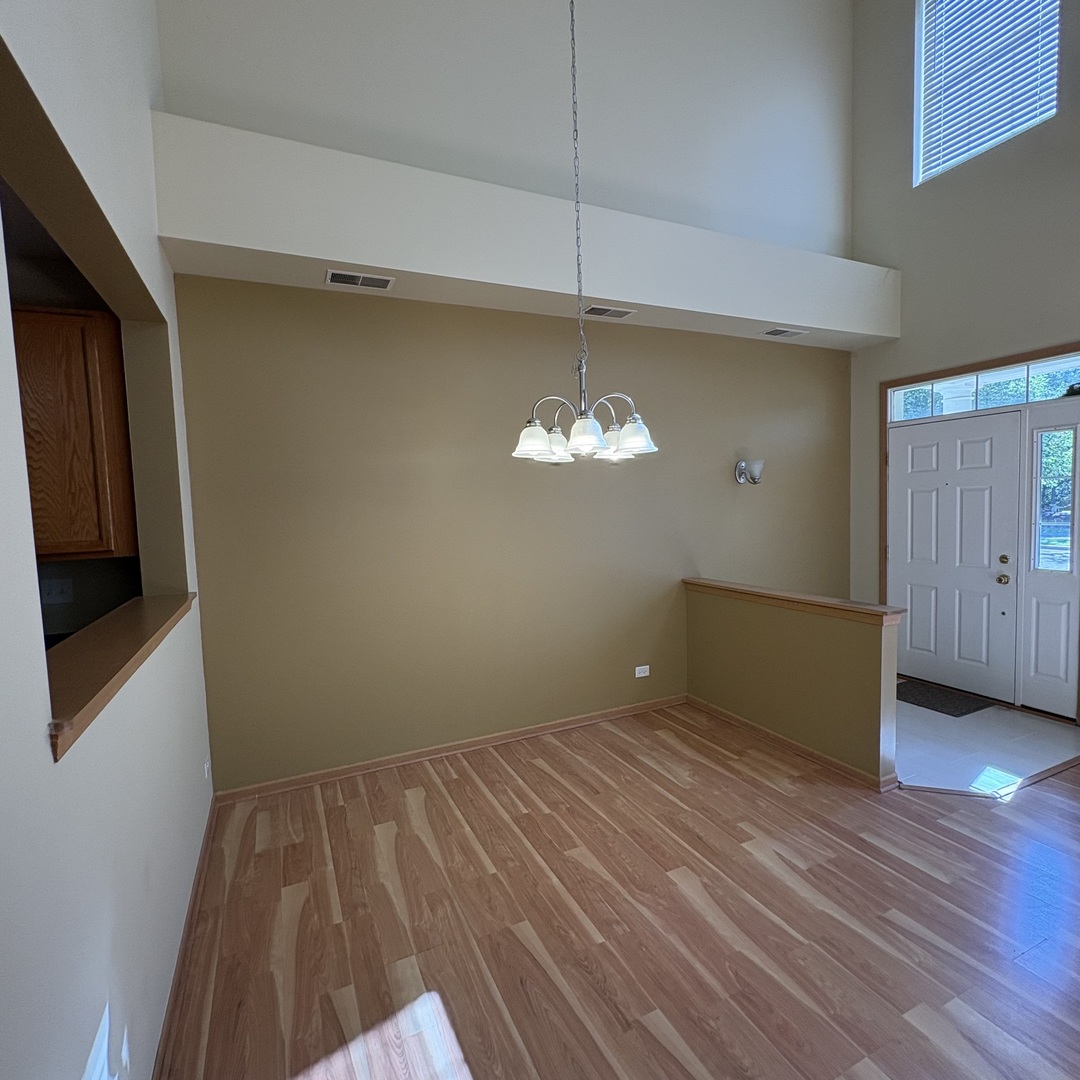 12718546 Property Photo 4