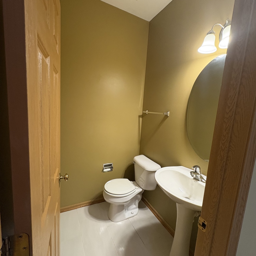 12718546 Property Photo 6