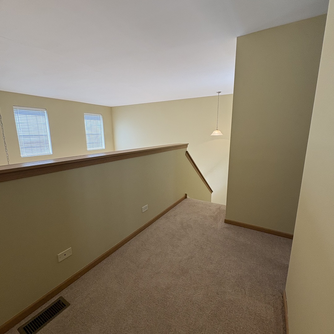 12718546 Property Photo 11