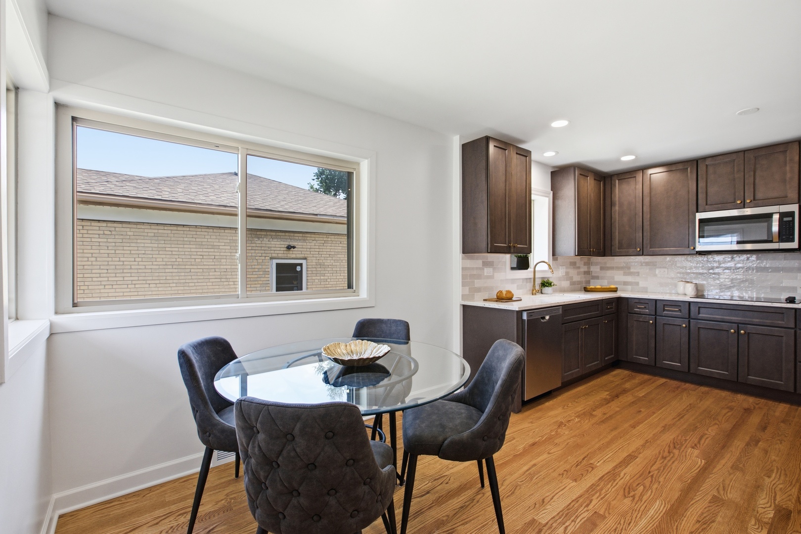 11157 Shaw Street Property Photo 3