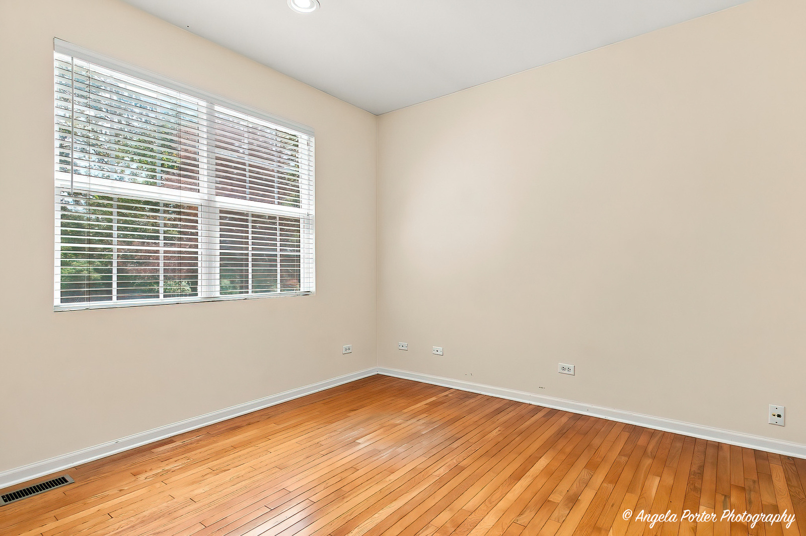 3211 Kendall Crossing Property Photo 17