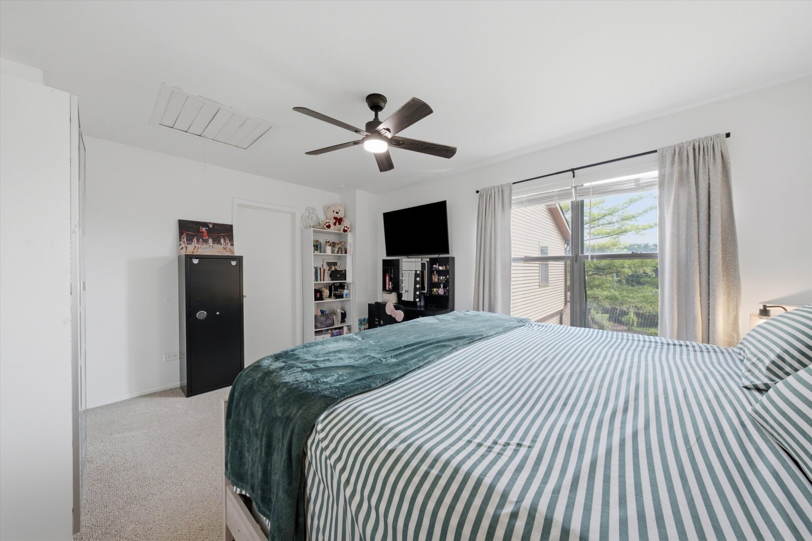 8321 Highpoint Circle D Property Photo 5