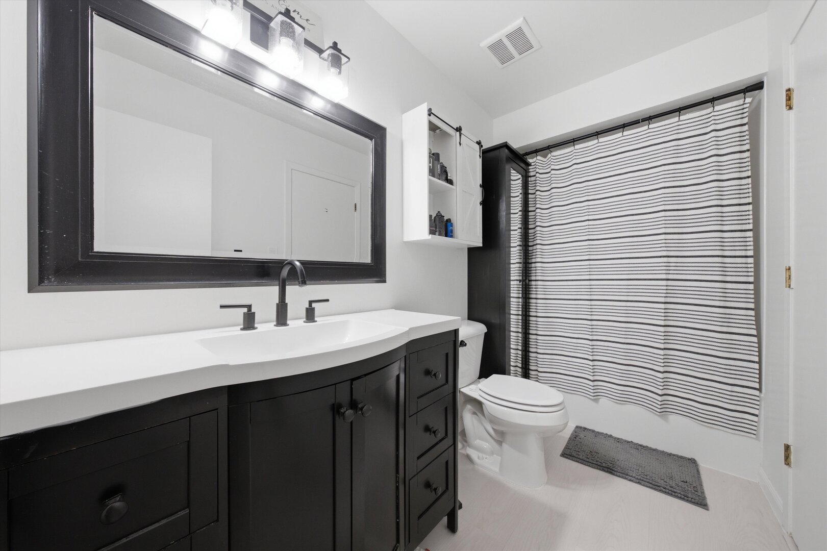 8321 Highpoint Circle D Property Photo 13