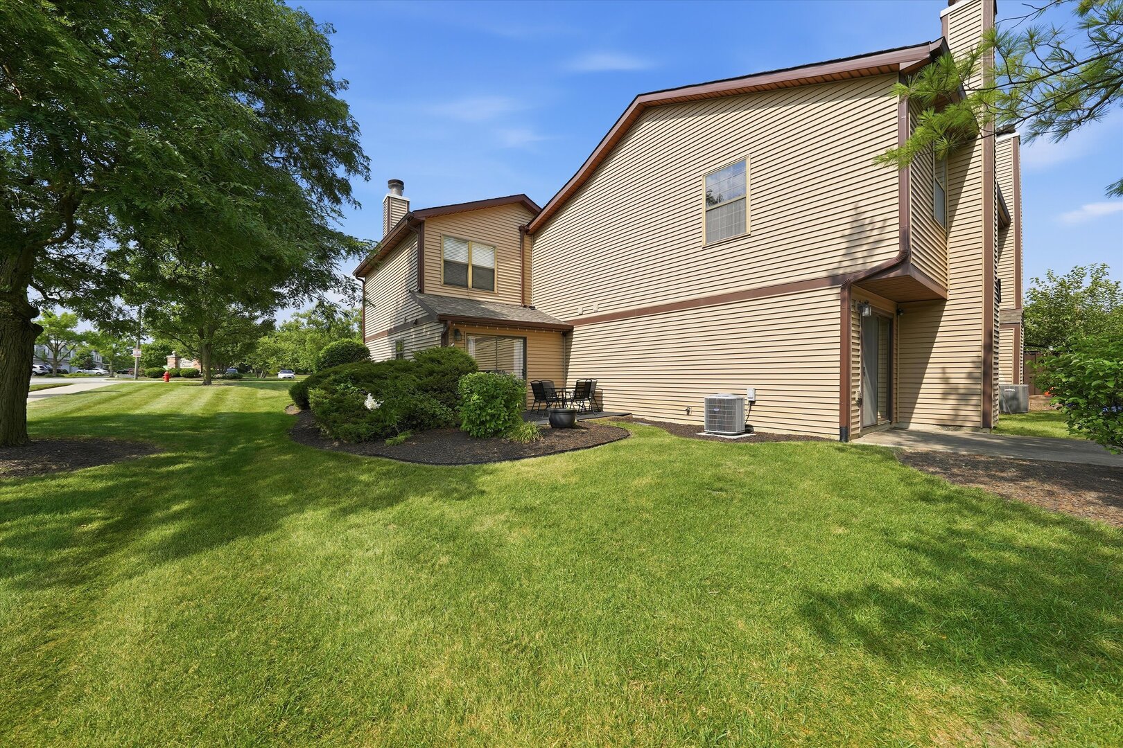 8321 Highpoint Circle D Property Photo 20