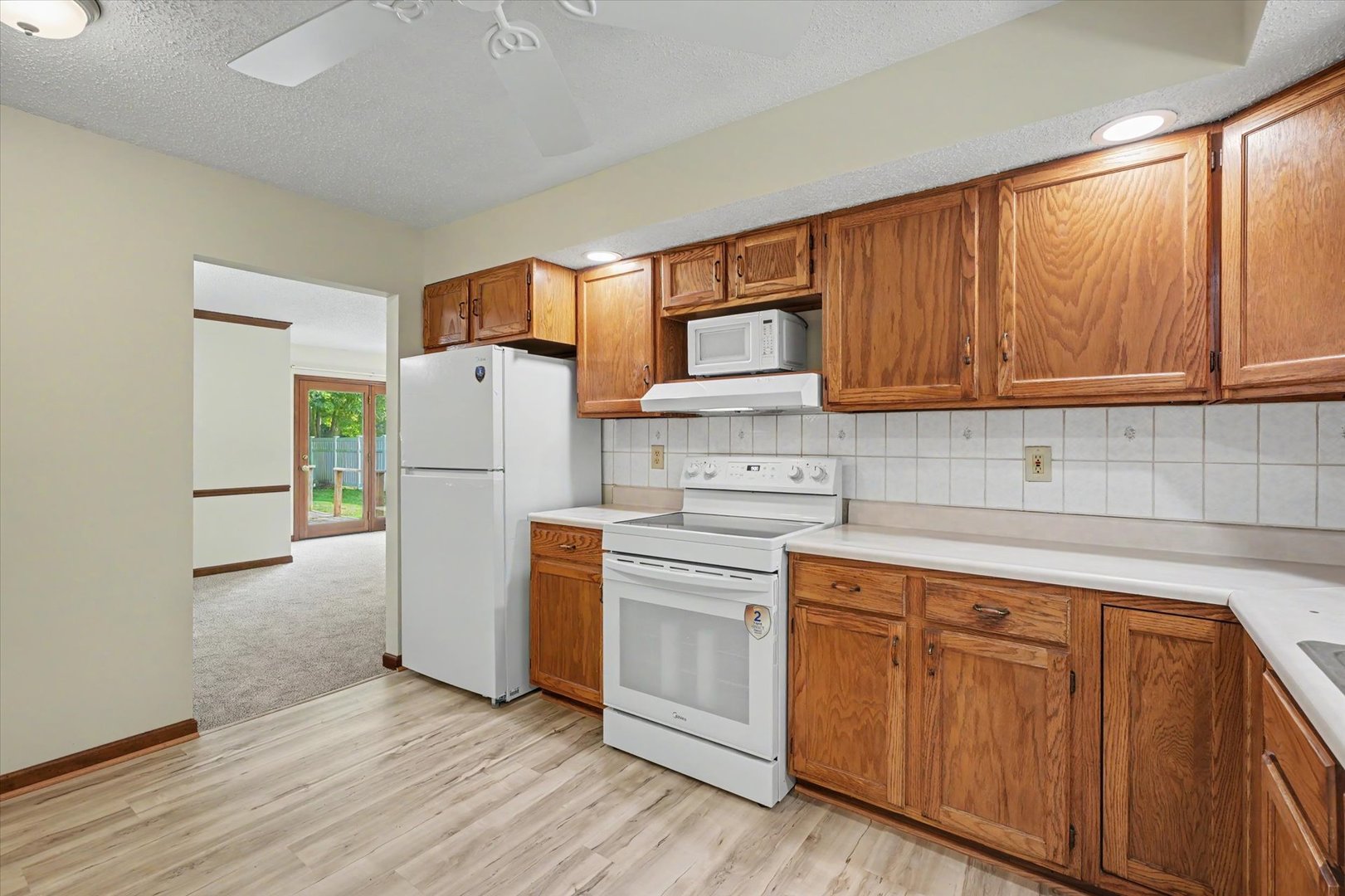 2618 W John Street Property Photo 12