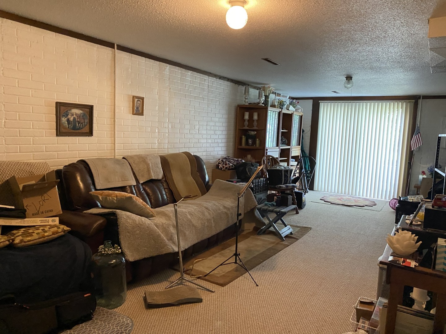 2356-58 Hillandale Road Property Photo 10