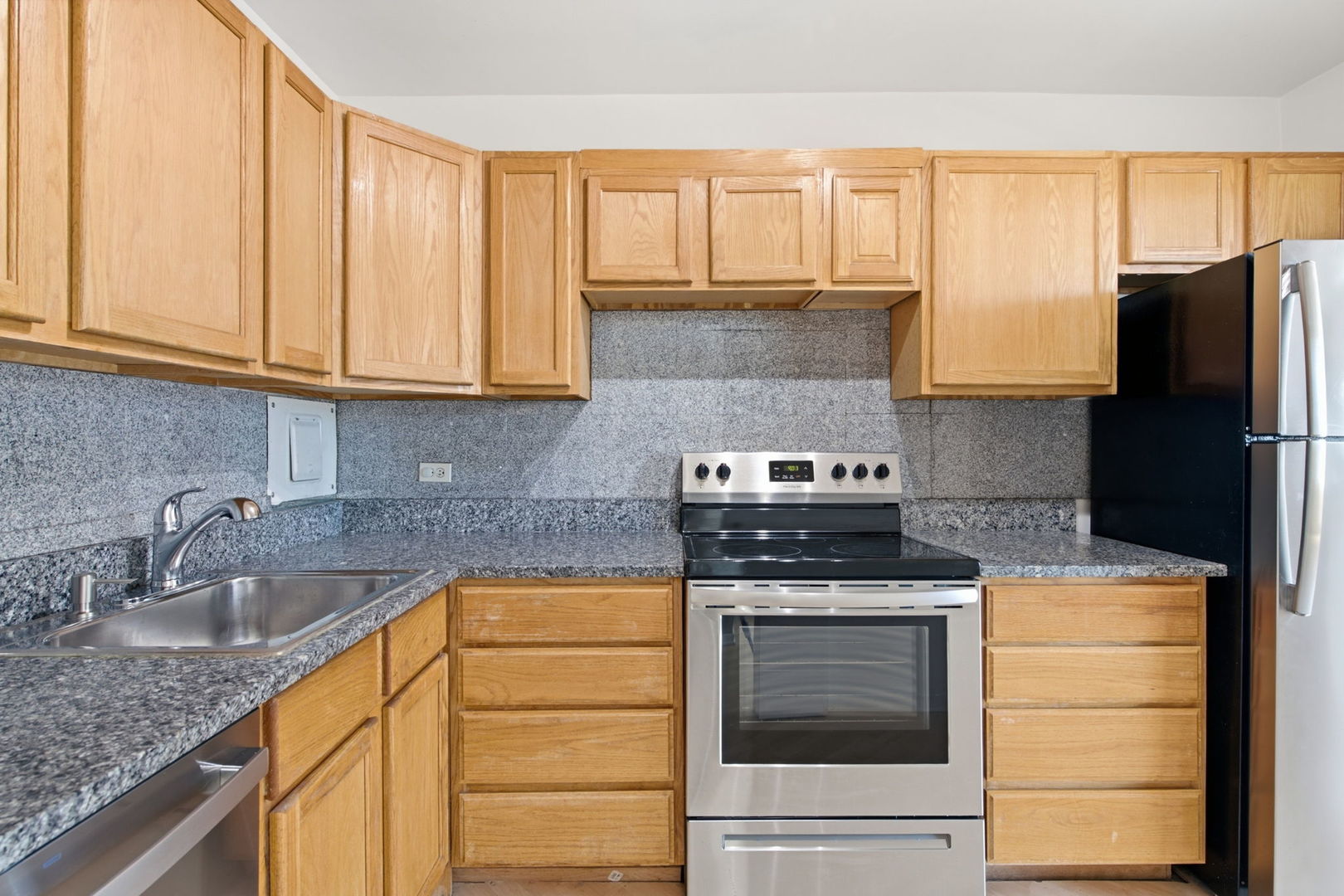 5757 N Sheridan Road 19d Property Photo 5