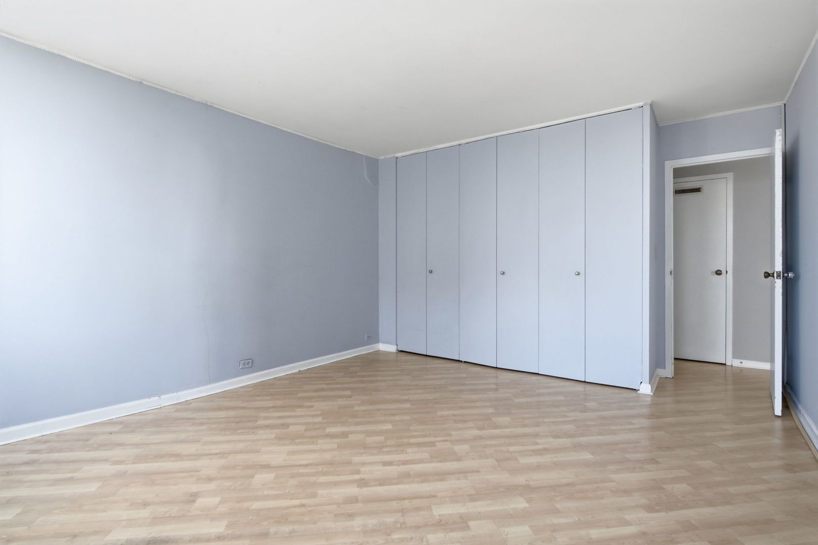 5757 N Sheridan Road 19d Property Photo 18