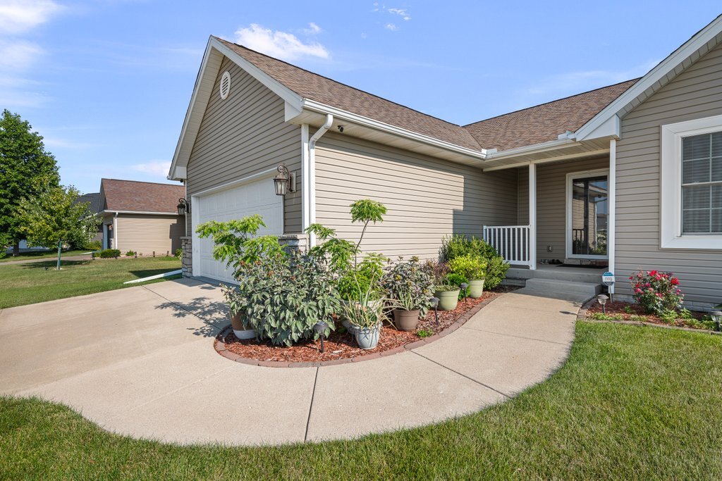 4397 Tranquility Trail Property Photo 5