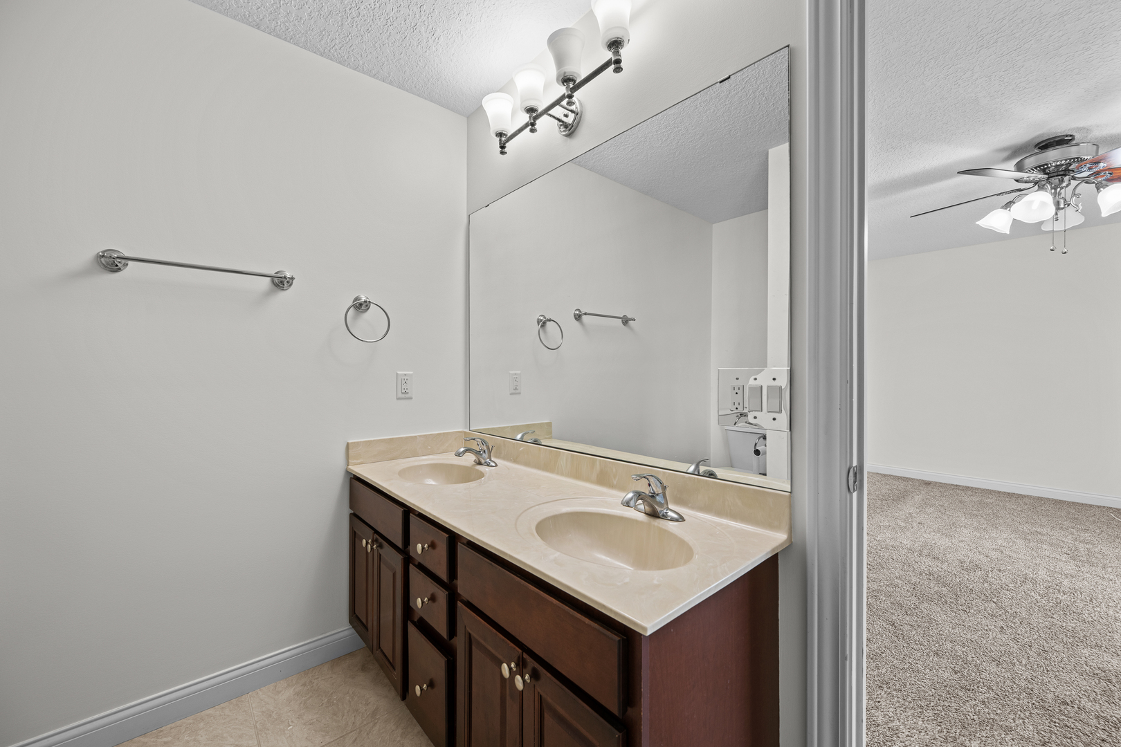 4397 Tranquility Trail Property Photo 28