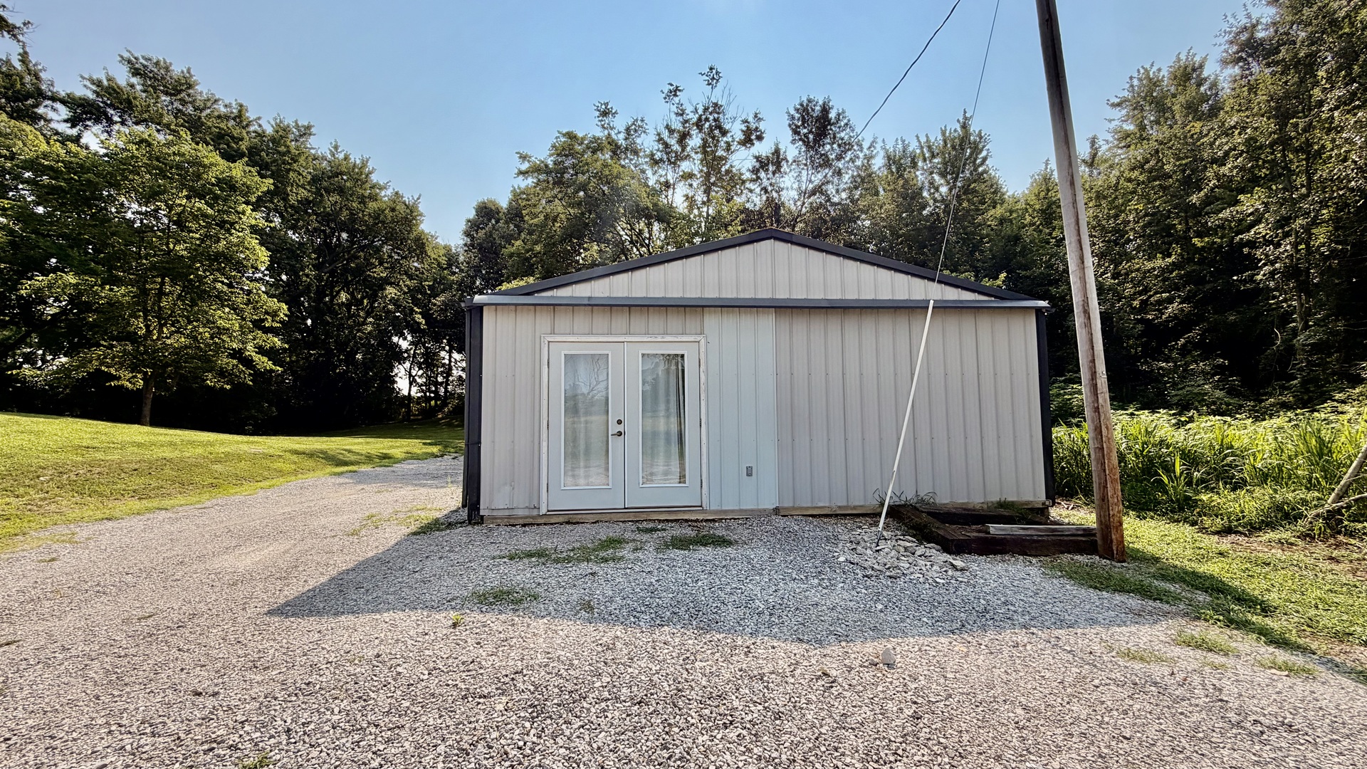 1706 County Highway 13 Property Photo 2