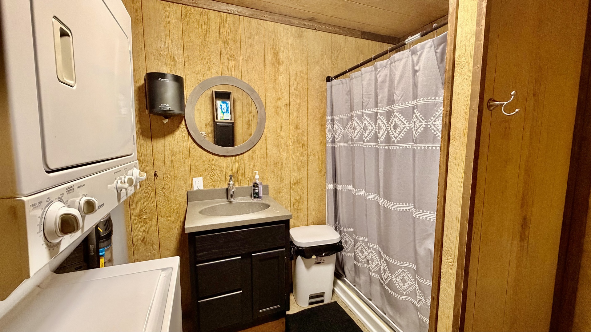1706 County Highway 13 Property Photo 10