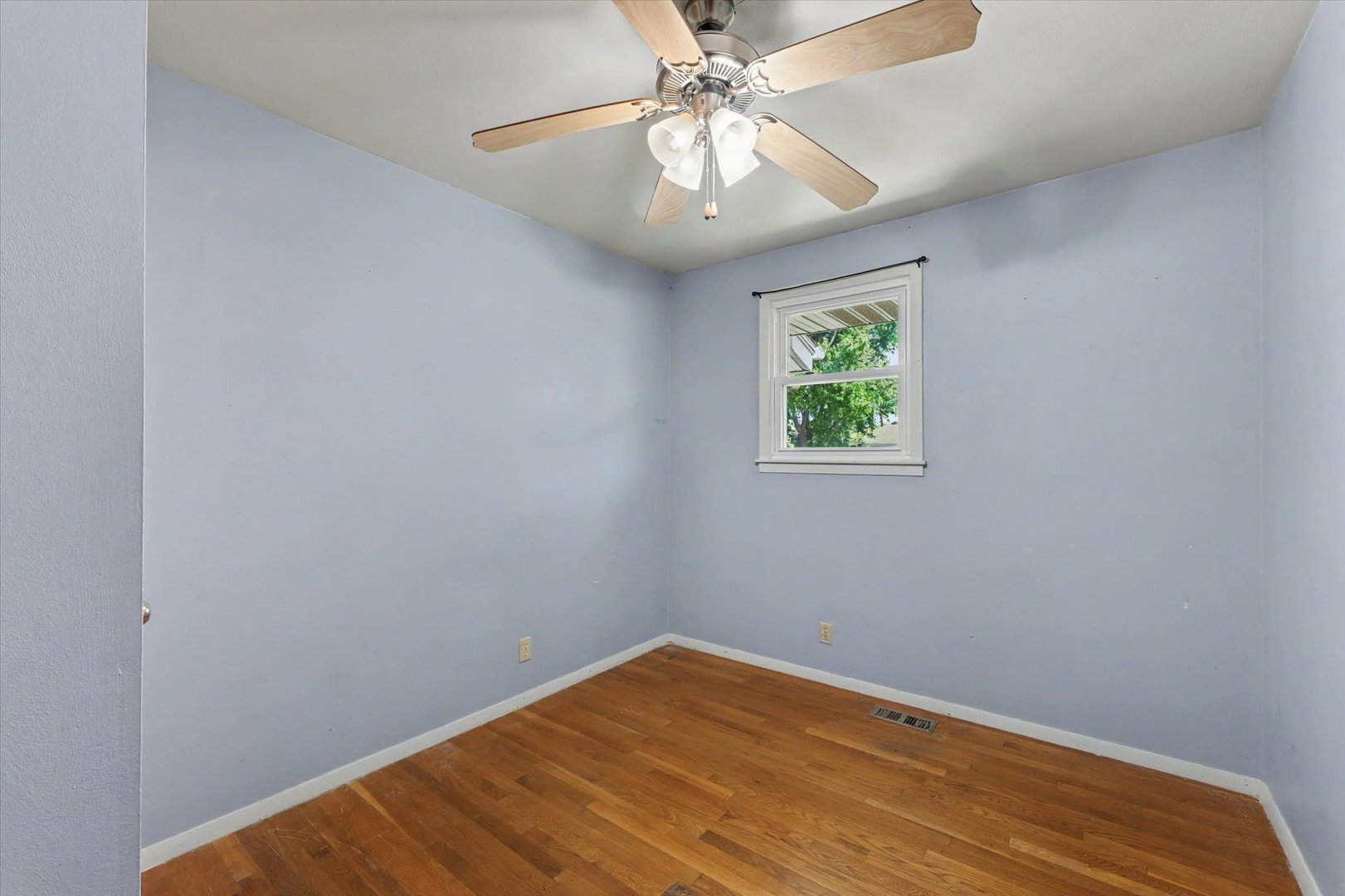1524 Gates Drive Property Photo 21