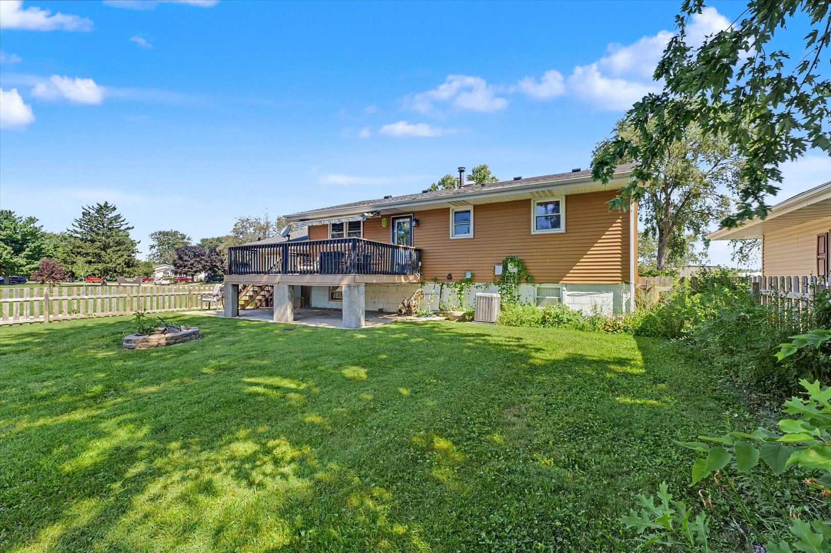 1524 Gates Drive Property Photo 35
