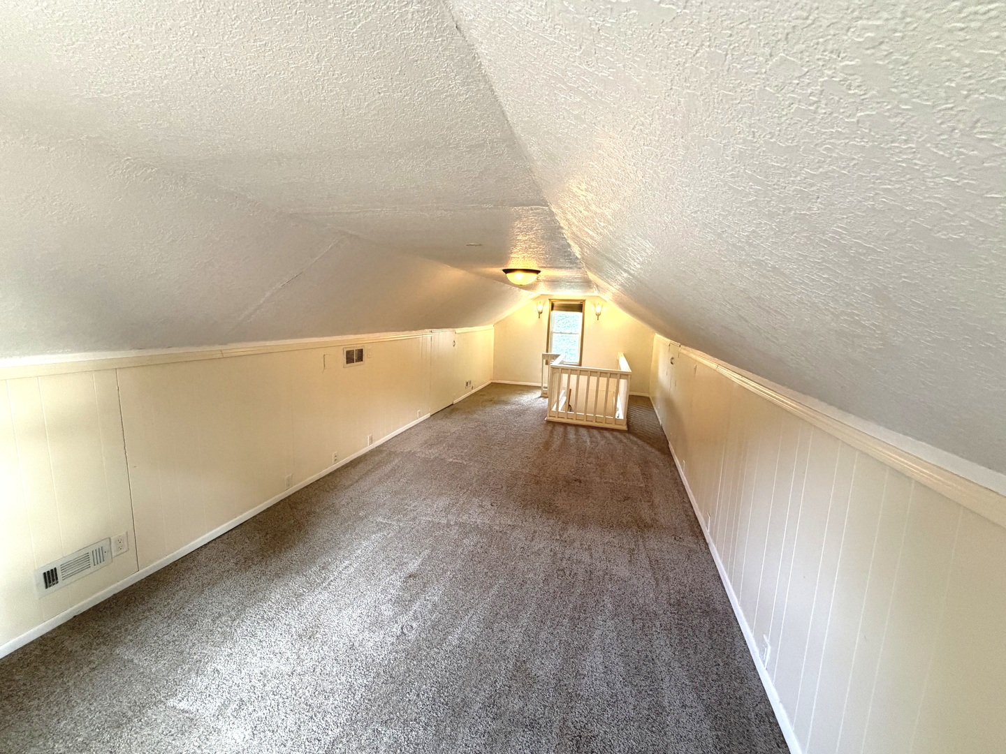 479 S Winfield Avenue Property Photo 16