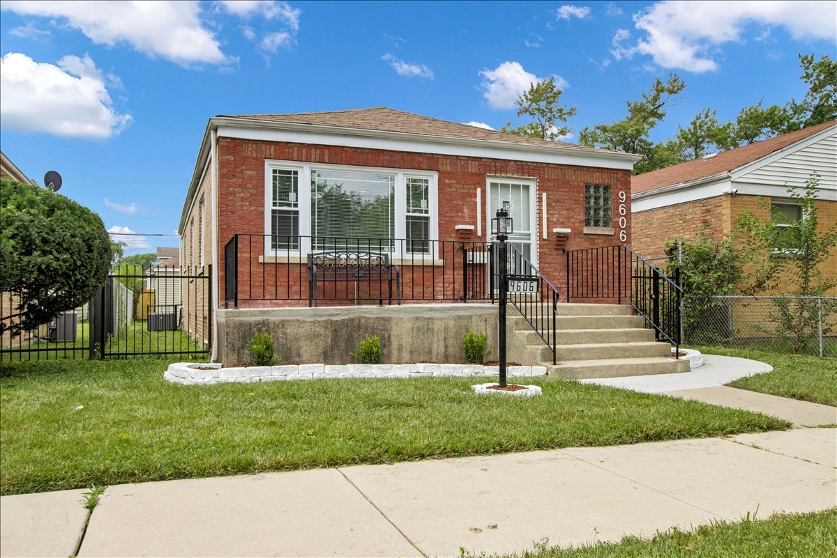 9606 S Eggleston Avenue Property Photo 3