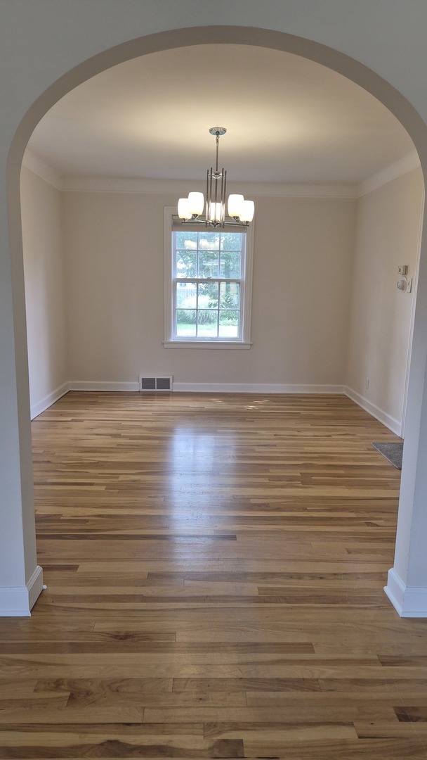 2306 Buckingham Avenue Property Photo 5