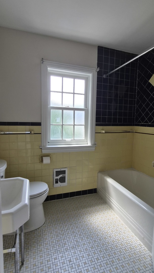 2306 Buckingham Avenue Property Photo 13
