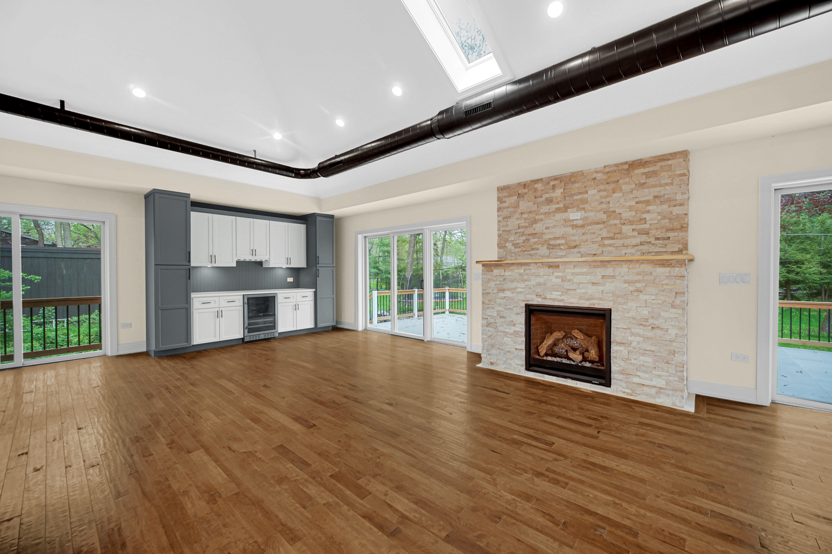 62 Lincolnshire Drive Property Photo 8