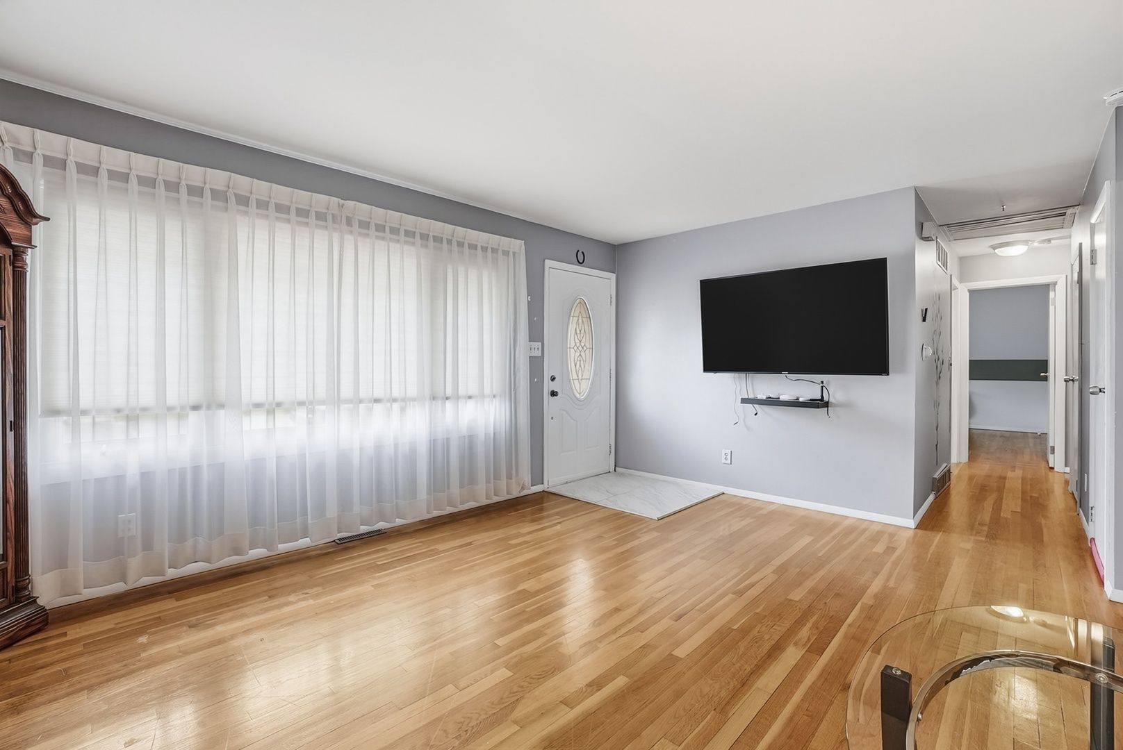 18833 Park Avenue Property Photo 4