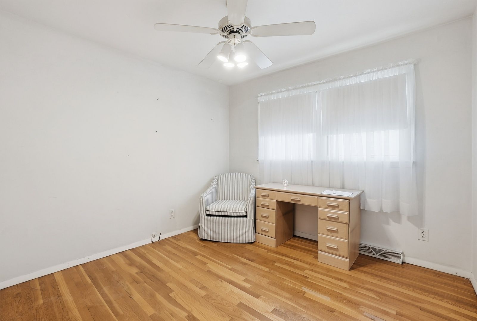 18833 Park Avenue Property Photo 11