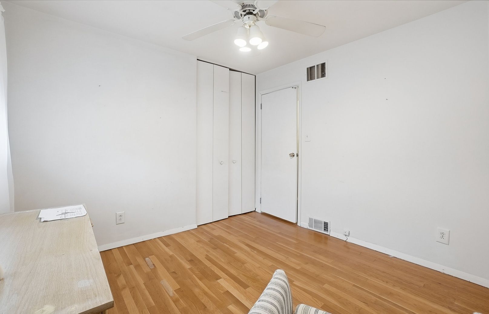 18833 Park Avenue Property Photo 12