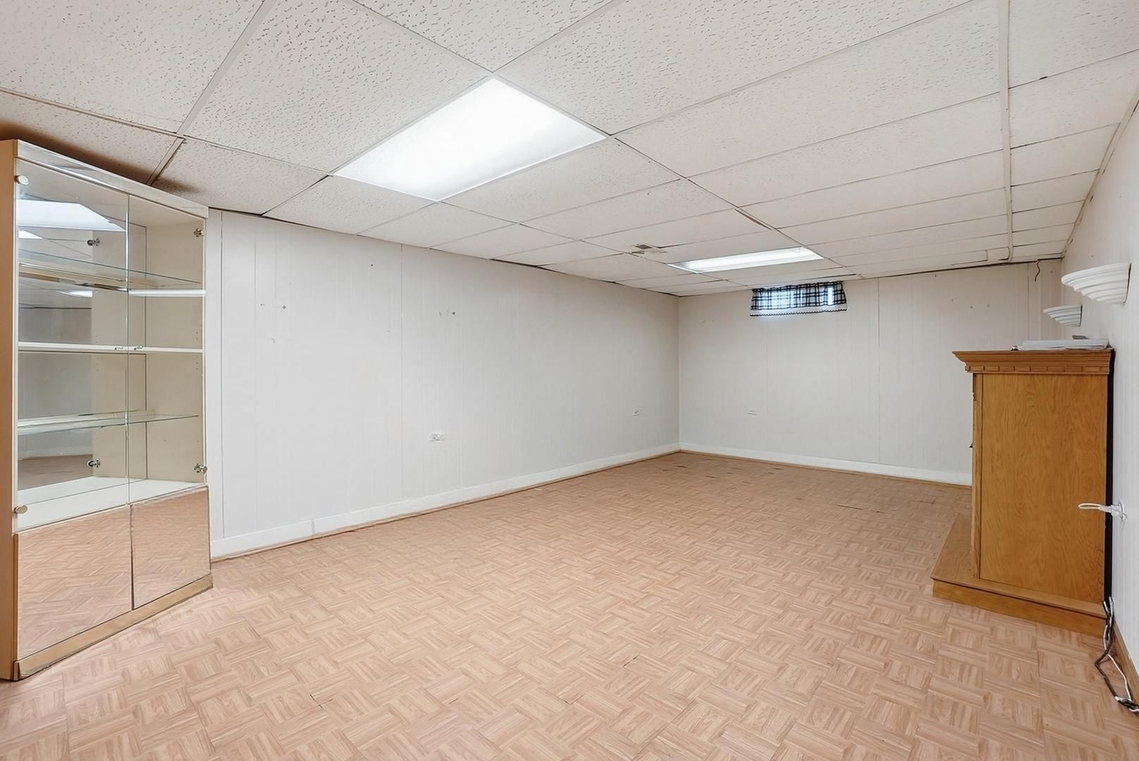 18833 Park Avenue Property Photo 16